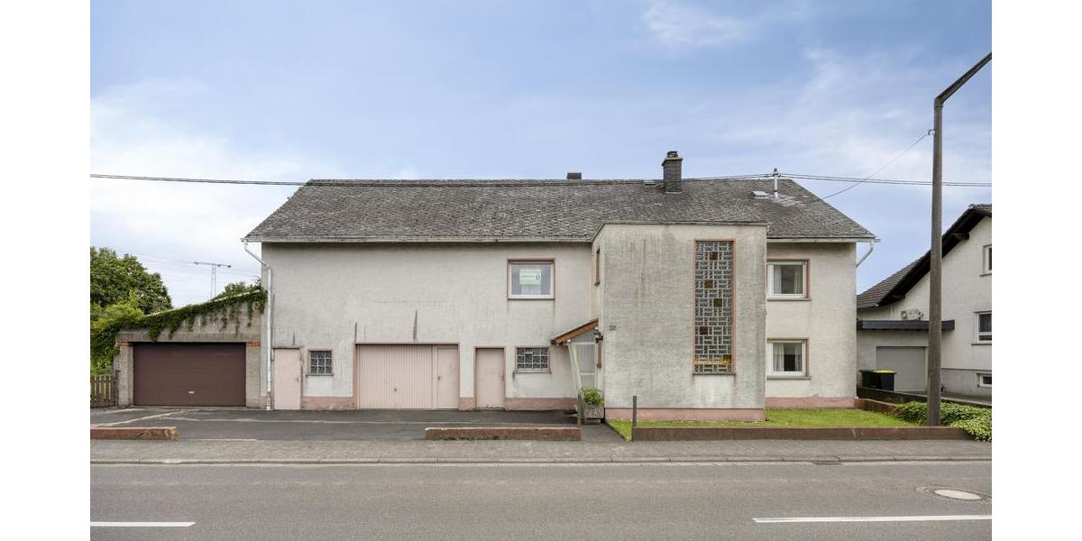 Strassenansicht vorn