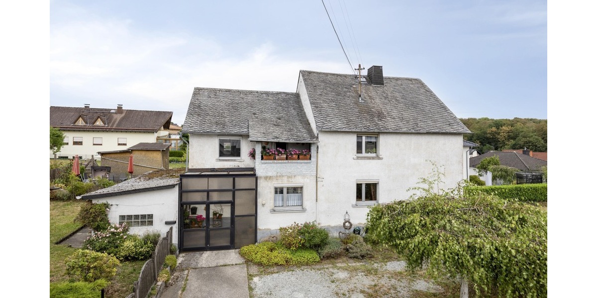 Einfamilienhaus Vorderansicht