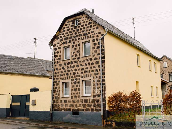 Einfamilienhaus Ochtendung - 2 Zimmer, 85 m&sup2;, 179.000&euro; | Angebot:25964217