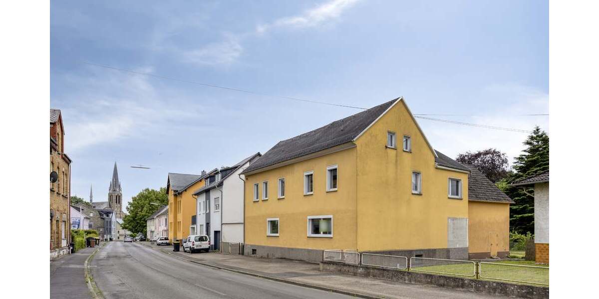 Hausansicht von rechts
